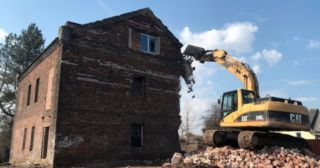 Демонтаж кирпичного дома Киров, цена от 2947 руб.